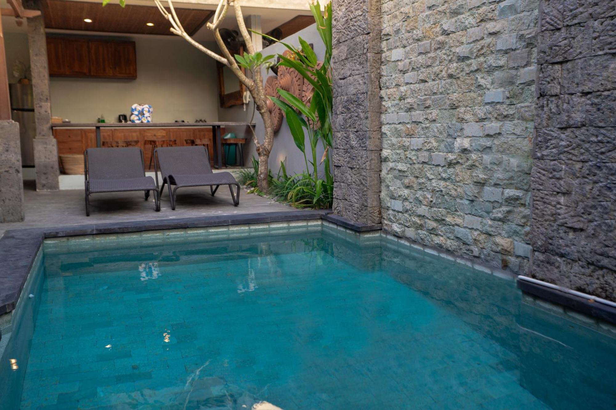 Kusuma Living And Villa Seminyak Ngoại thất bức ảnh